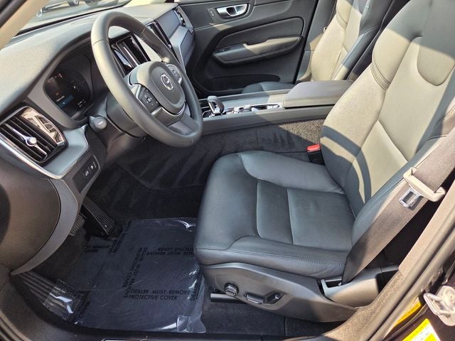 2024 Volvo XC60 Recharge Plug-In Hybrid Core Dark