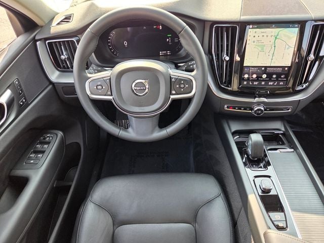 2024 Volvo XC60 Recharge Plug-In Hybrid Core Dark
