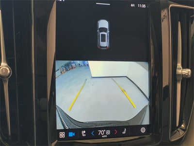 2023 Volvo XC60 B5 Ultimate Bright Theme