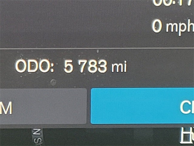 2023 Volvo XC60 B5 Ultimate Bright Theme