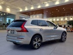 2023 Volvo XC60 B5 Ultimate Bright Theme