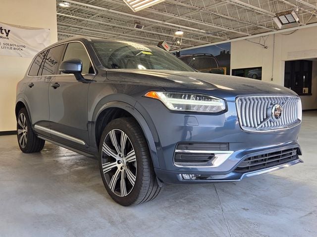 2024 Volvo XC90 B5 Plus