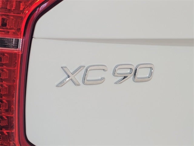 2024 Volvo XC90 B5 Core