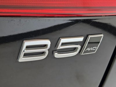2024 Volvo XC60 B5 Core