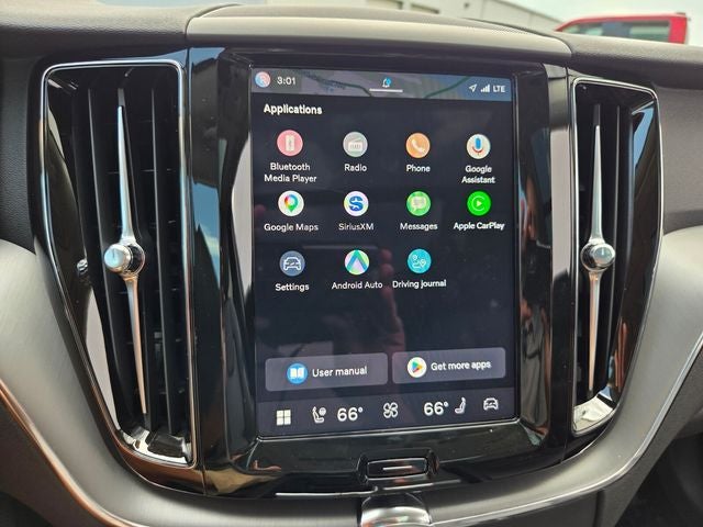 2024 Volvo XC60 B5 Core