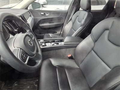 2023 Volvo XC60 B5 Core
