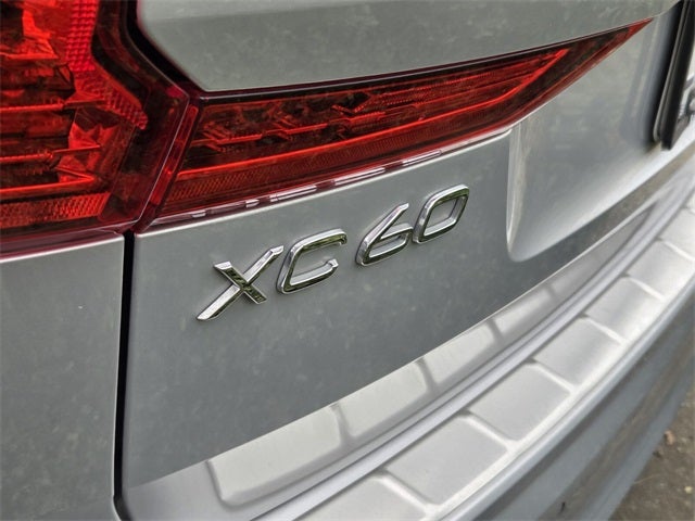 2023 Volvo XC60 B5 Core