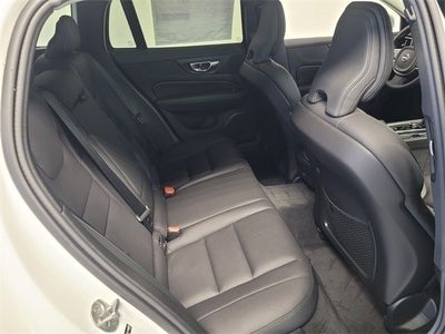 2026 Volvo V60 Cross Country B5 Plus