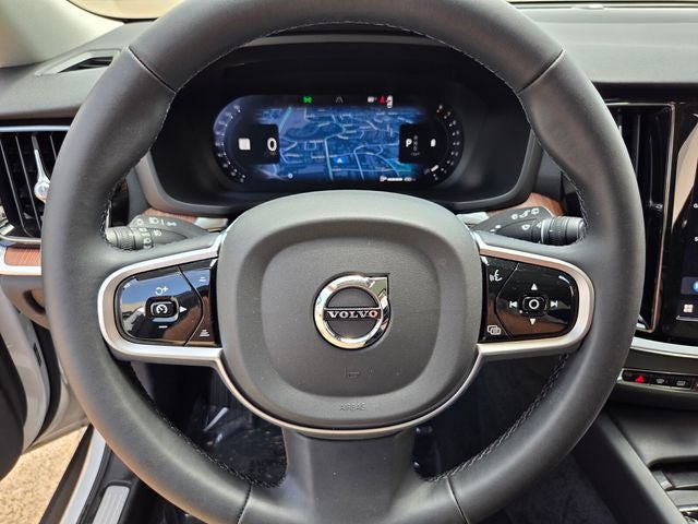 2026 Volvo V60 Cross Country B5 Plus