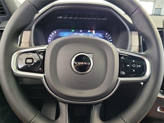 2026 Volvo XC90 B5 Plus