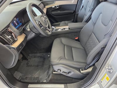 2025 Volvo XC90 B5 Plus 2025.5