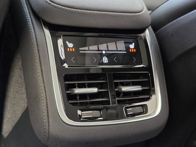 2025 Volvo XC90 B5 Plus 2025.5