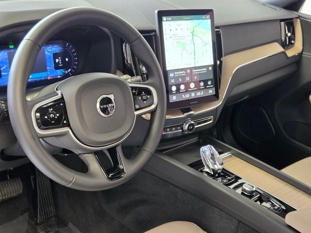 2026 Volvo XC60 B5 Core