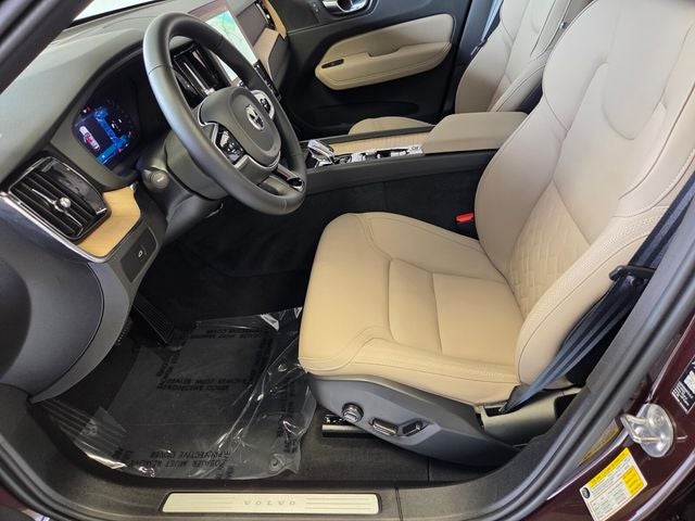 2026 Volvo XC60 B5 Core