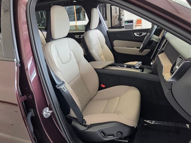 2026 Volvo XC60 B5 Core