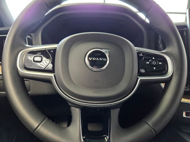 2026 Volvo XC60 B5 Core