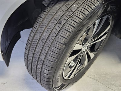 2025 Volvo XC60 B5 Core