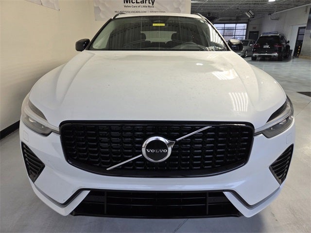 2025 Volvo XC60 B5 Core