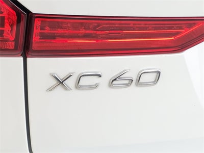 2025 Volvo XC60 B5 Core