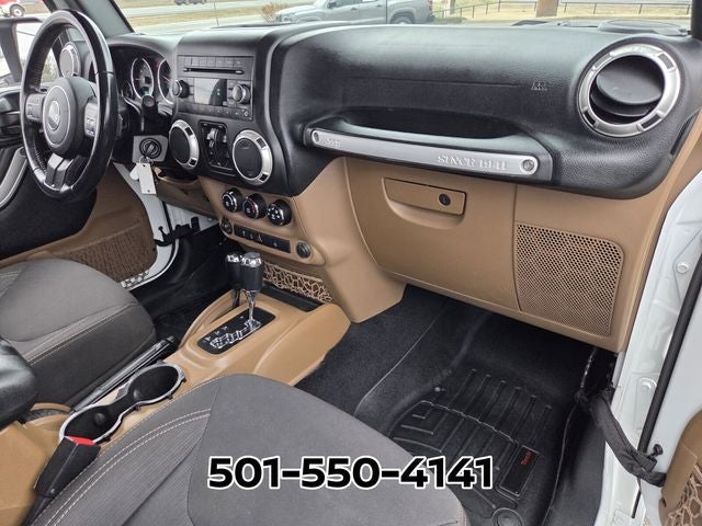 2017 Jeep Wrangler Unlimited Sahara 4WD