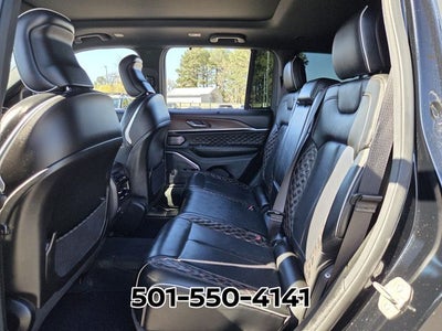 2023 Jeep Grand Cherokee Summit