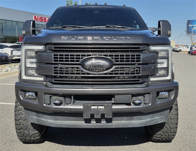2017 Ford F-350SD Platinum DRW 4wd