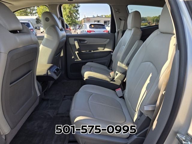 2017 Chevrolet Traverse 2LT 2LT