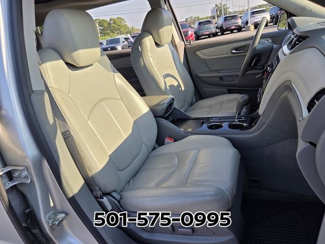 2017 Chevrolet Traverse 2LT 2LT