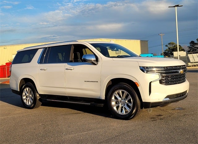 2023 Chevrolet Suburban Premier