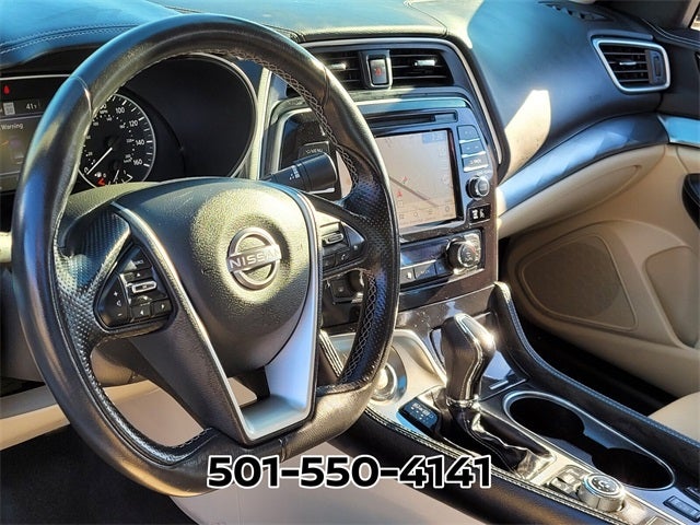 2023 Nissan Maxima SV