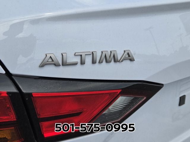 2025 Nissan Altima 2.5 SR
