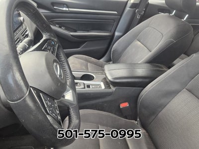 2022 Nissan Altima 2.5 SV