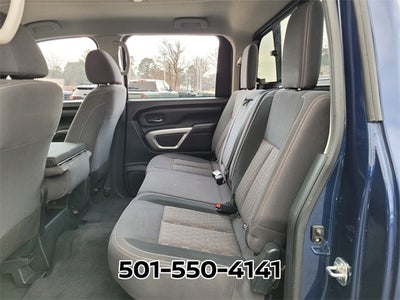 2022 Nissan Titan SV