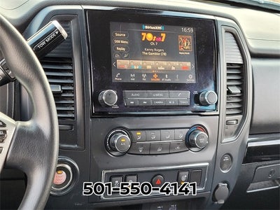 2022 Nissan Titan SV