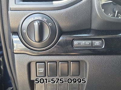 2023 Nissan Titan SV