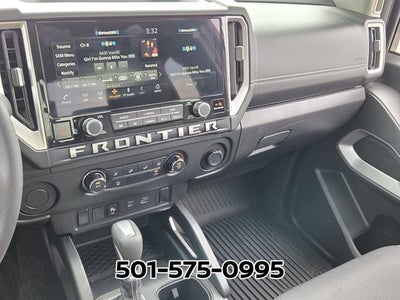 2025 Nissan Frontier SV