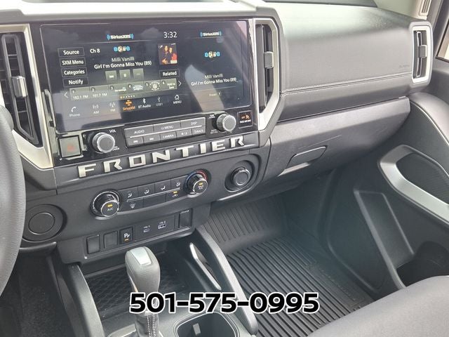 2025 Nissan Frontier SV