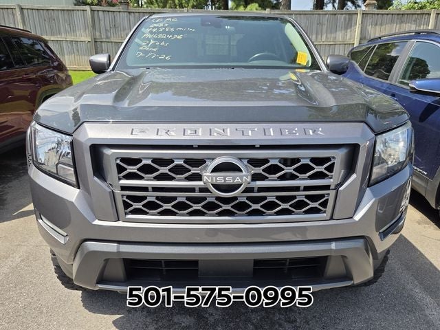 2023 Nissan Frontier SV