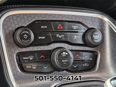 2017 Dodge Challenger SXT