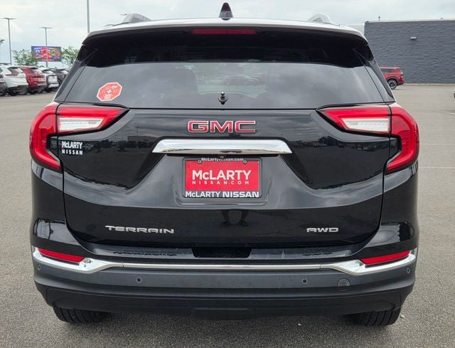 2022 GMC Terrain SLT