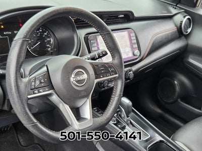 2022 Nissan Kicks SR