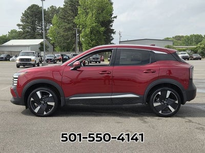 2025 Nissan Kicks SR