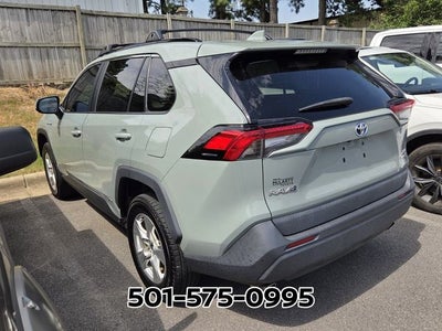 2021 Toyota RAV4 Hybrid XLE