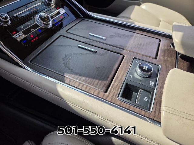 2024 Lincoln Navigator Premiere