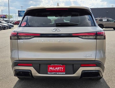 2023 INFINITI QX60 LUXE