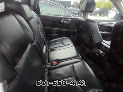 2020 Nissan Pathfinder SL