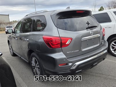 2020 Nissan Pathfinder SL