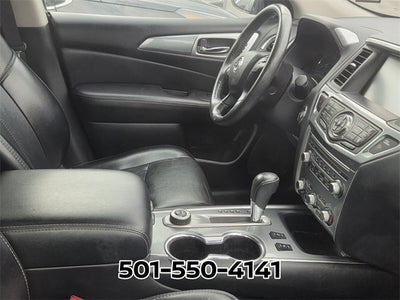 2020 Nissan Pathfinder SL