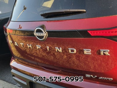 2023 Nissan Pathfinder SV
