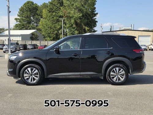 2025 Nissan Pathfinder SL